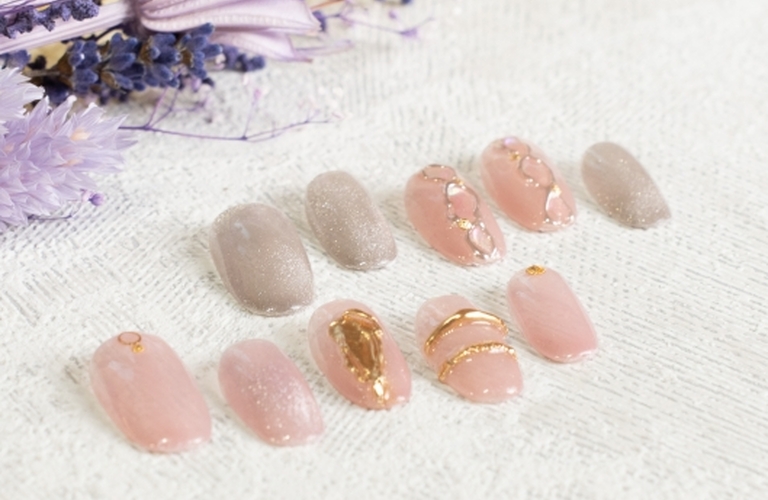 練馬区大泉学園でくすみカラー豊富なネイルサロン|Mano NAIL